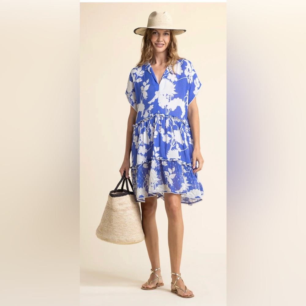 Sunday Saint Tropez Katia Big Flower Tunic Blue and White Dress One Size